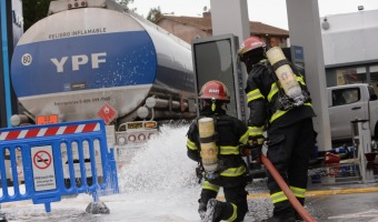SE REALIZ� UN SIMULACRO DE EMERGENCIA CON SUSTANCIAS PELIGROSAS EN UNA ESTACI�N DE SERVICIO